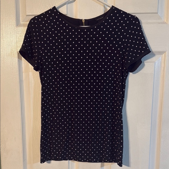 Ann Taylor Tops - Ann Taylor Black & White Polka Dot Fitted Short Sleeve Tee